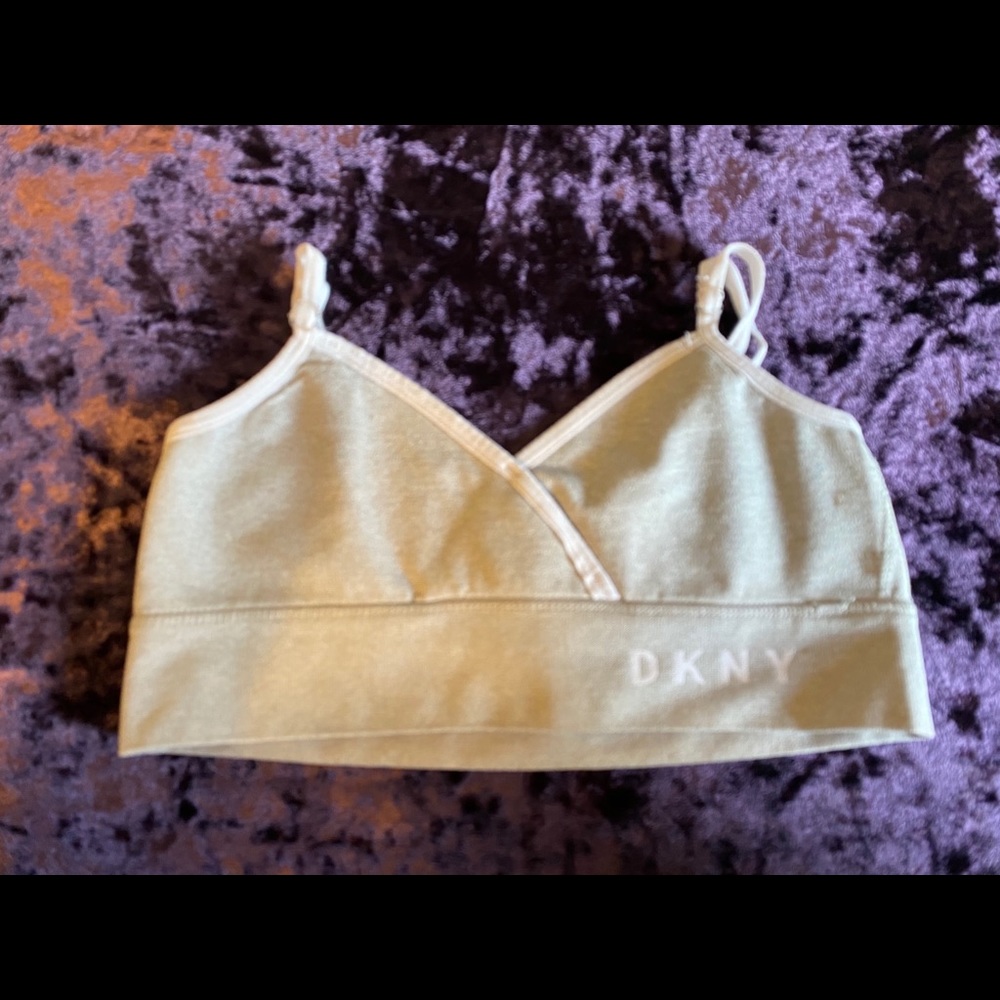 Sports bra